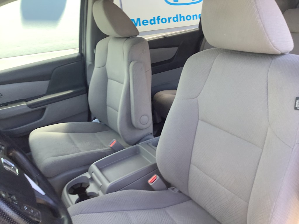 Thumbnail: 2016 Honda Odyssey - 12