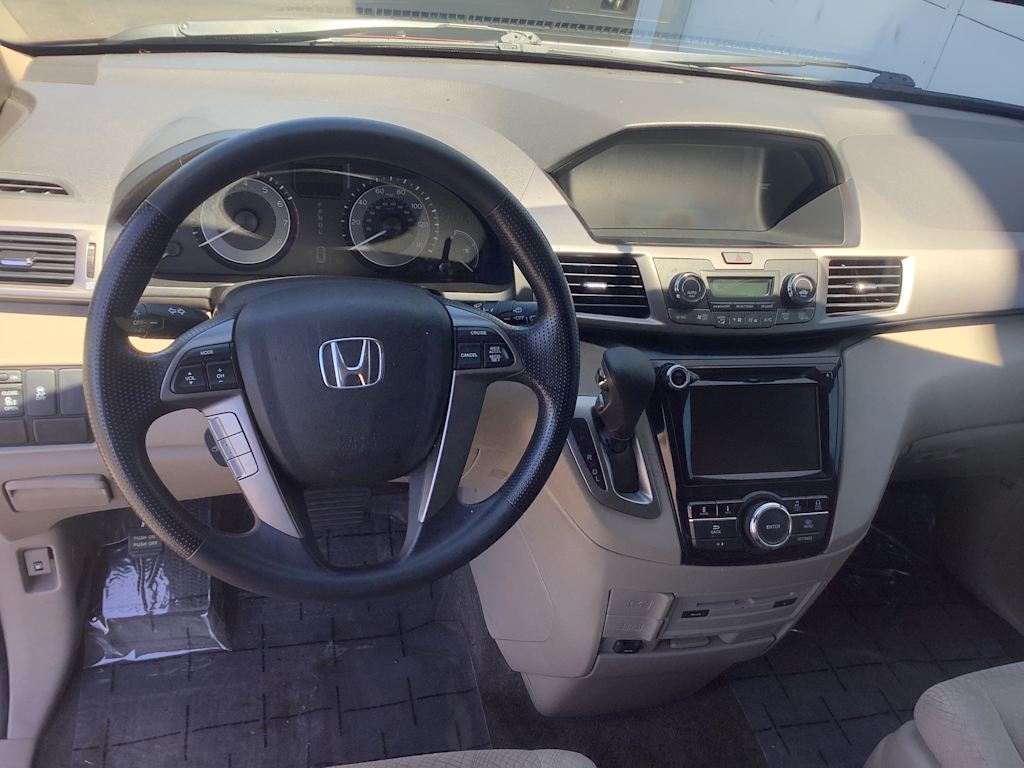 Thumbnail: 2017 Honda Odyssey - 2
