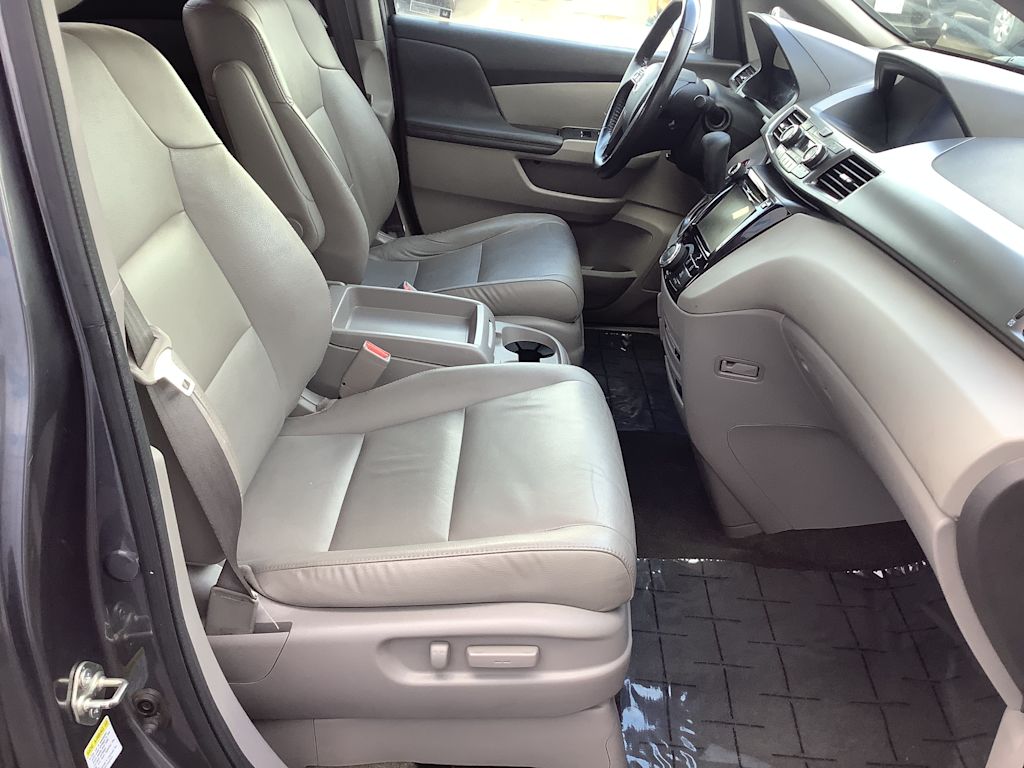 Thumbnail: 2016 Honda Odyssey - 19