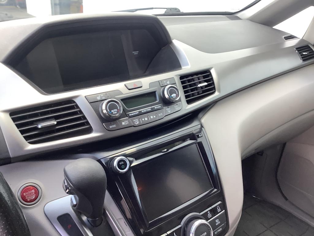 Thumbnail: 2016 Honda Odyssey - 21