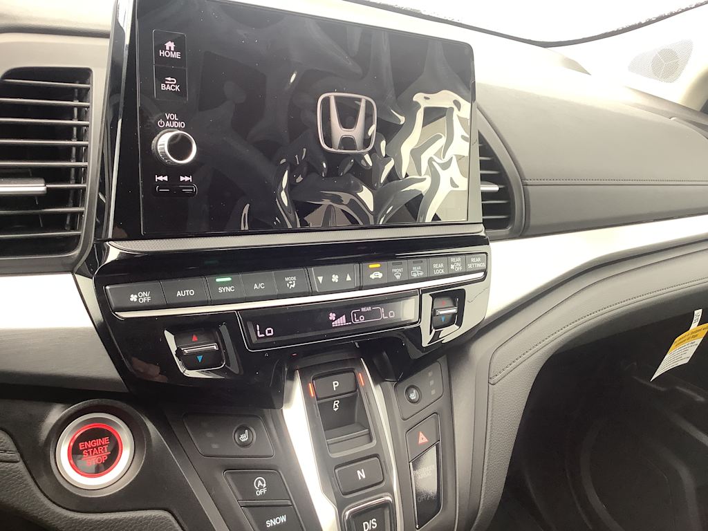 Thumbnail: 2026 Honda Odyssey - 14