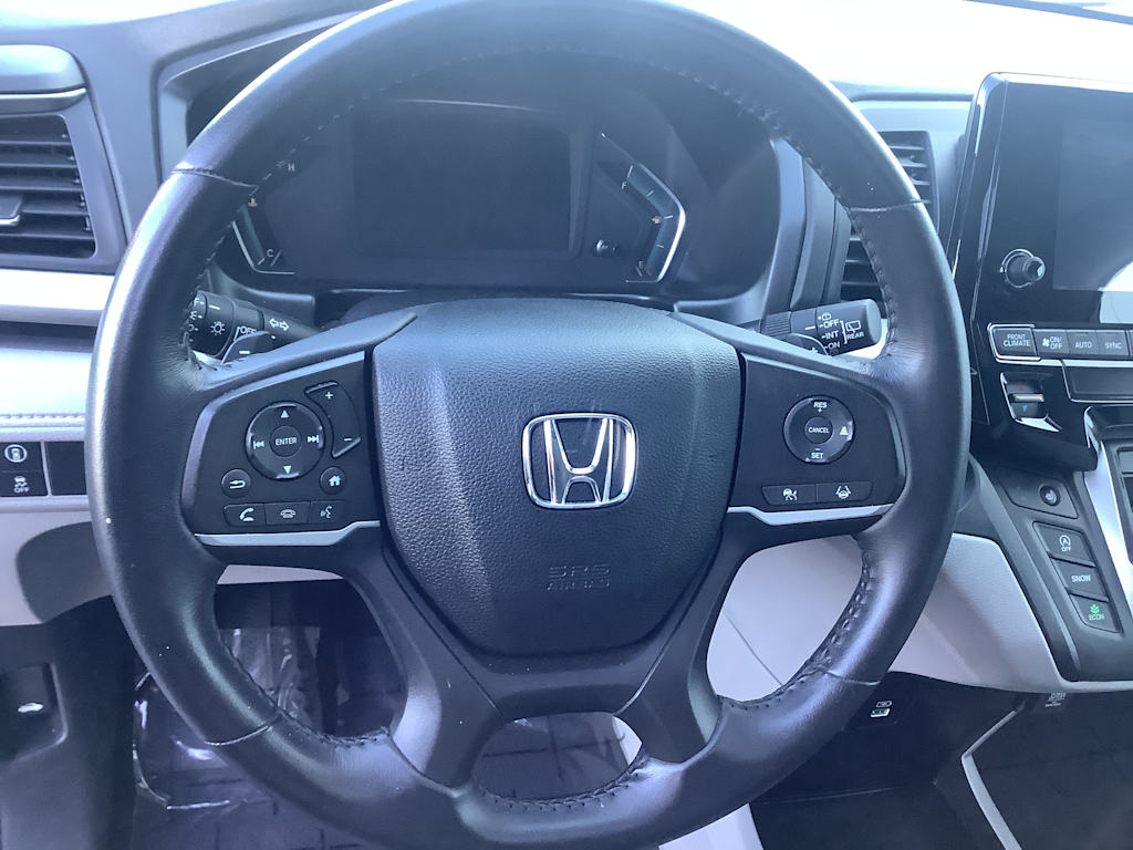 Thumbnail: 2023 Honda Odyssey - 10
