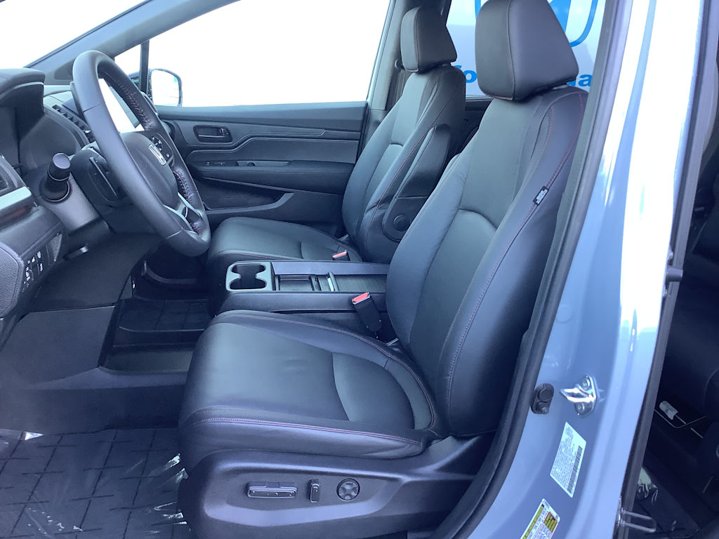 Thumbnail: 2024 Honda Odyssey - 11