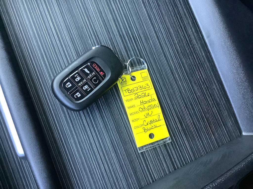 Thumbnail: 2026 Honda Odyssey - 17