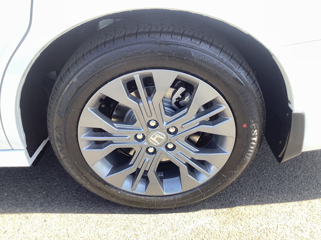 2025 Honda Odyssey Touring 8