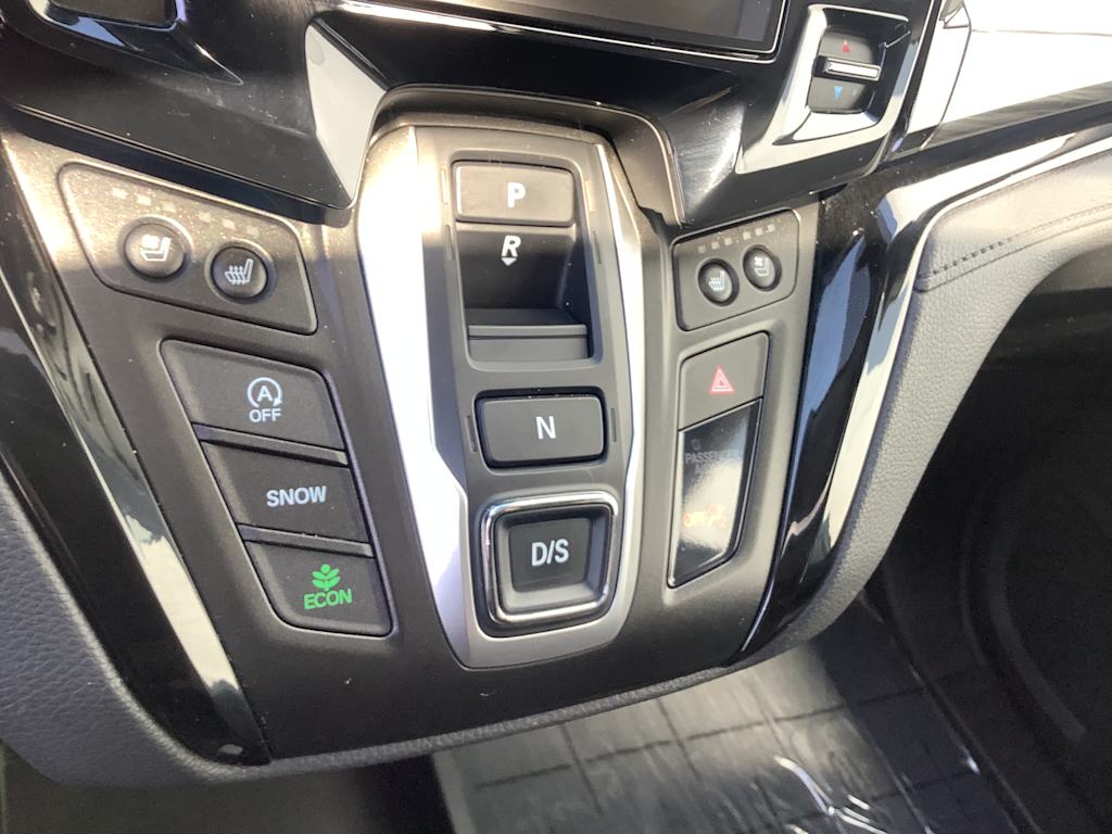 Thumbnail: 2023 Honda Odyssey - 14