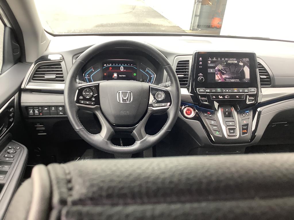 Thumbnail: 2023 Honda Odyssey - 10