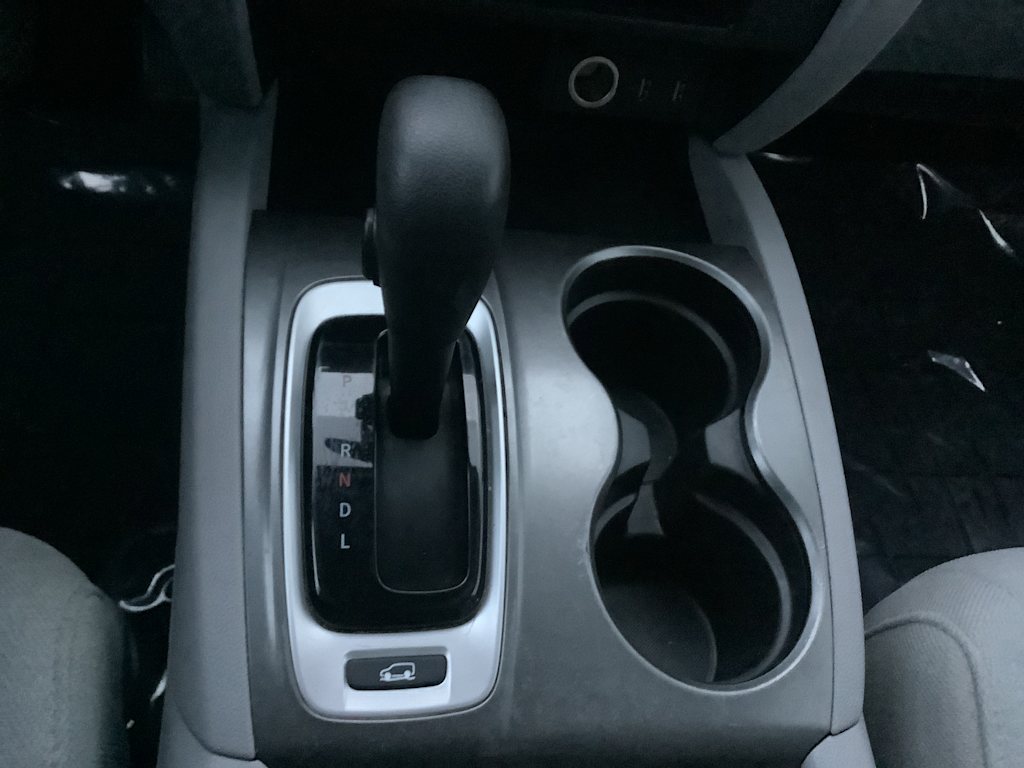 Thumbnail: 2016 Honda Pilot - 15