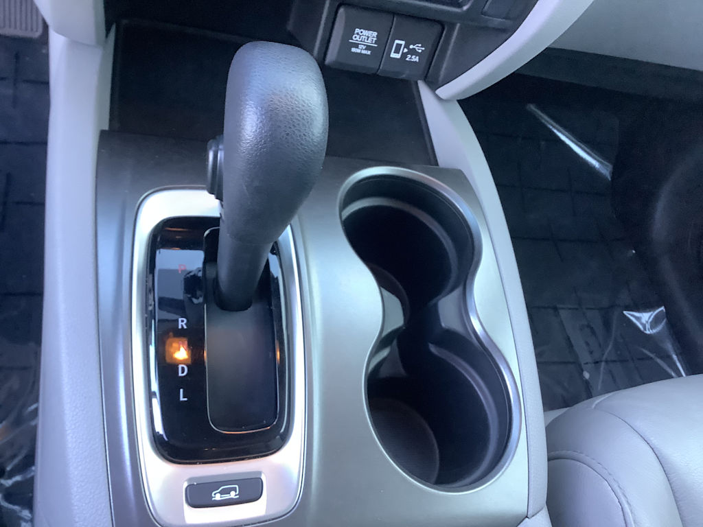 Thumbnail: 2020 Honda Pilot - 14