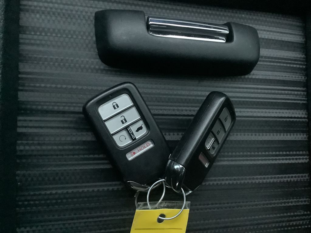 Thumbnail: 2022 Honda Passport - 18