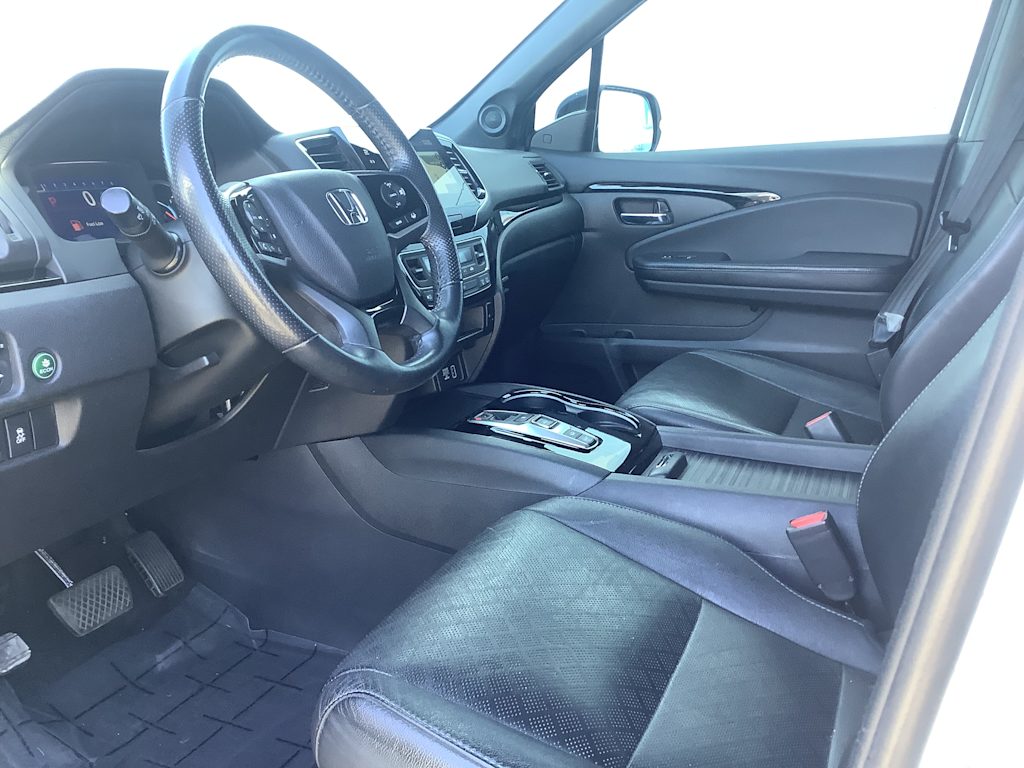 Thumbnail: 2019 Honda Passport - 2