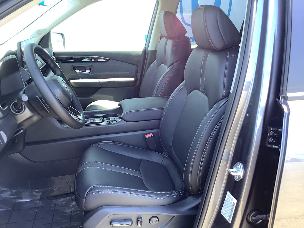 Thumbnail: 2026 Honda Passport - 4