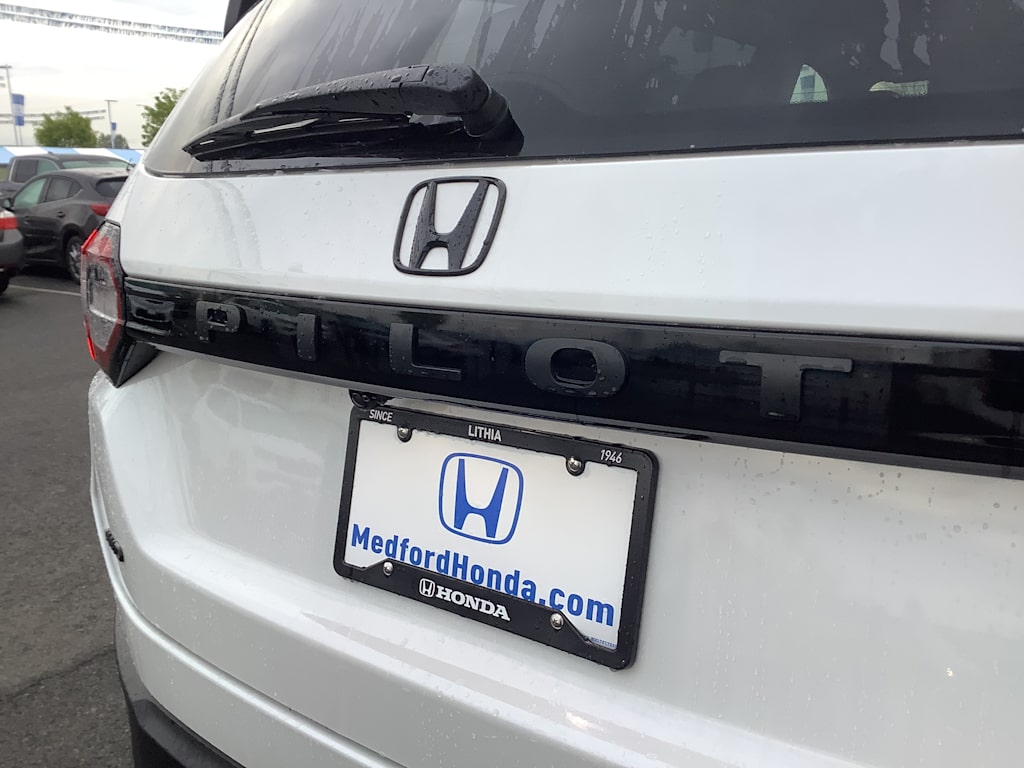 Thumbnail: 2026 Honda Pilot - 7