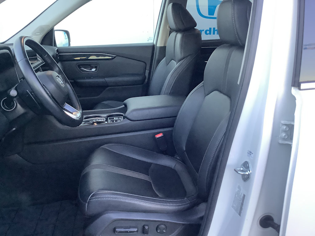 Thumbnail: 2025 Honda Pilot - 11