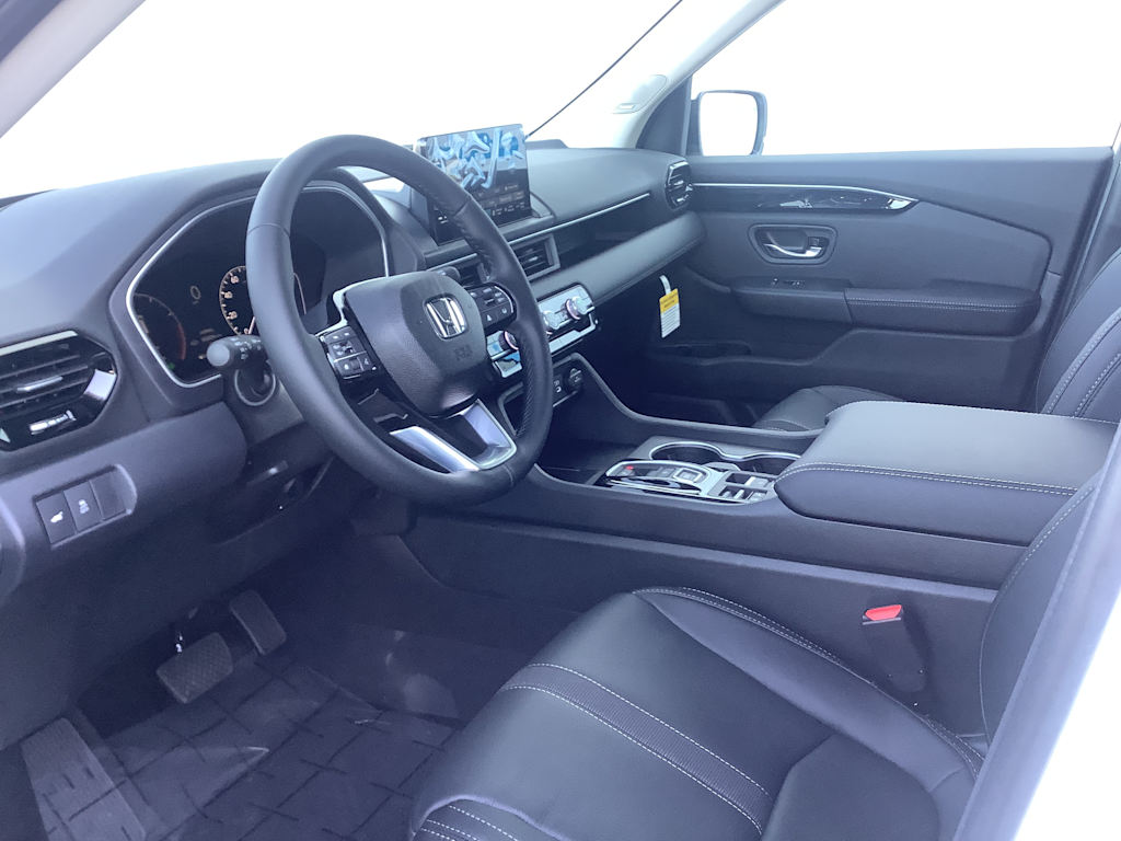 Thumbnail: 2025 Honda Pilot - 2