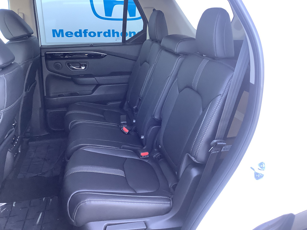 Thumbnail: 2025 Honda Pilot - 22