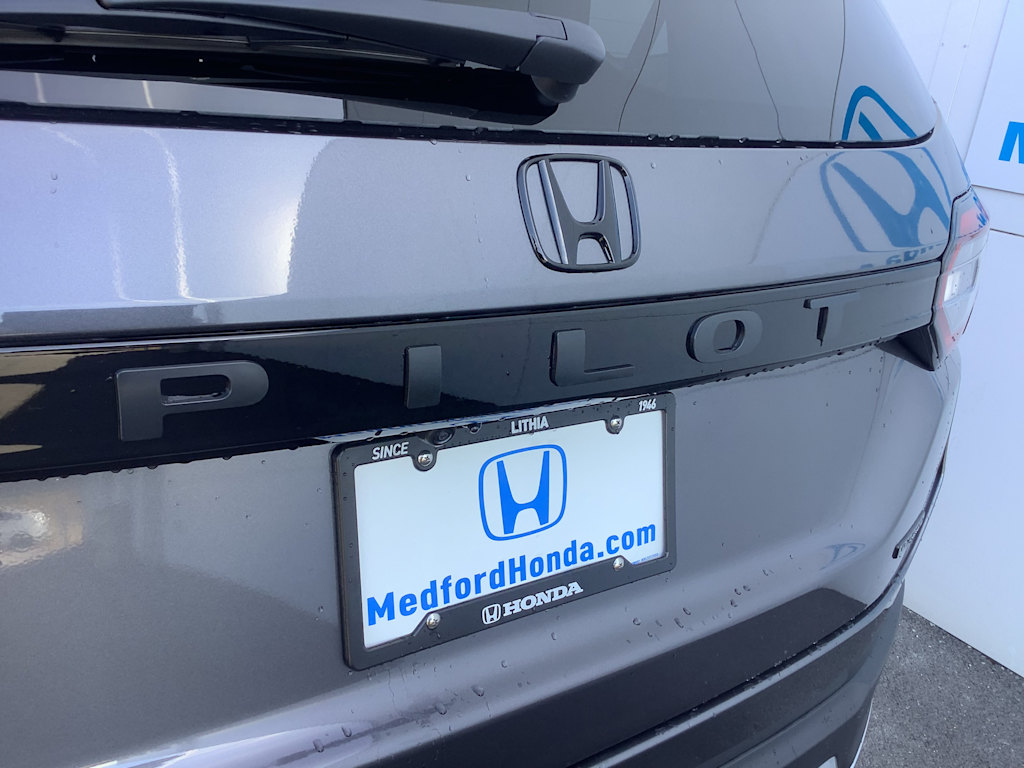 Thumbnail: 2026 Honda Pilot - 7