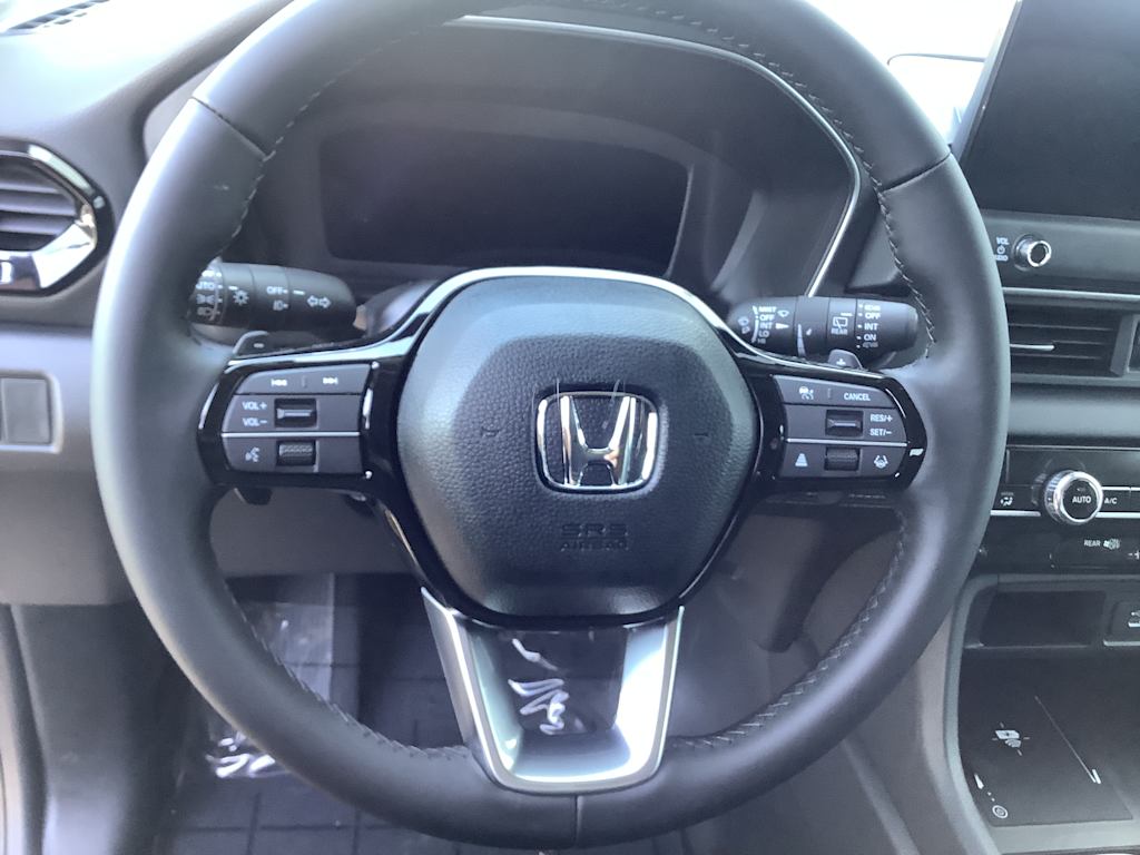 Thumbnail: 2026 Honda Pilot - 10