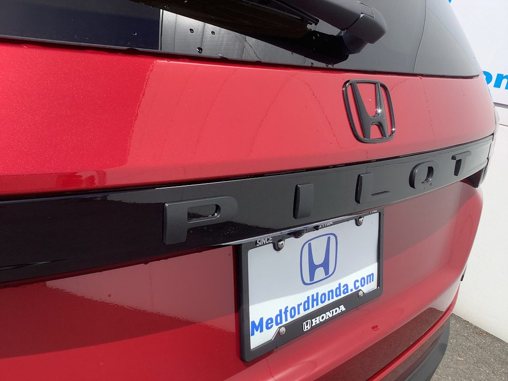 Thumbnail: 2026 Honda Pilot - 7
