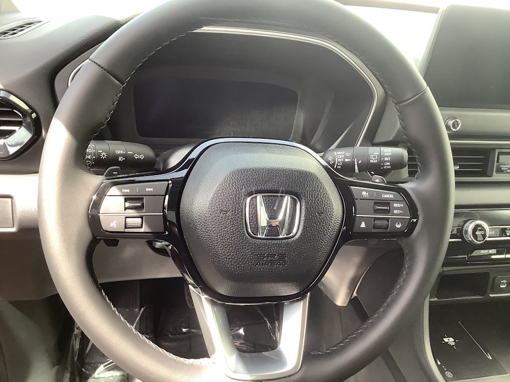 Thumbnail: 2026 Honda Pilot - 10
