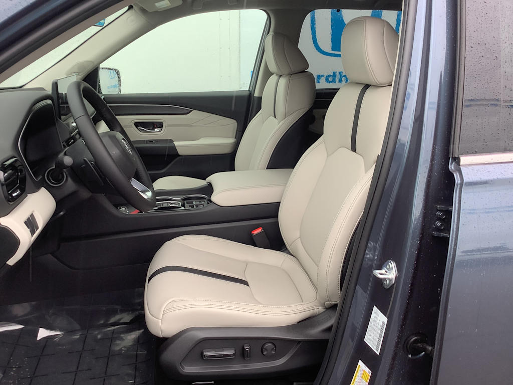 Thumbnail: 2026 Honda Pilot - 11