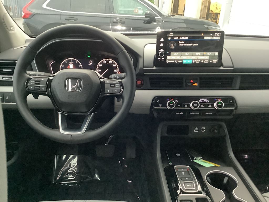 Thumbnail: 2025 Honda Pilot - 9