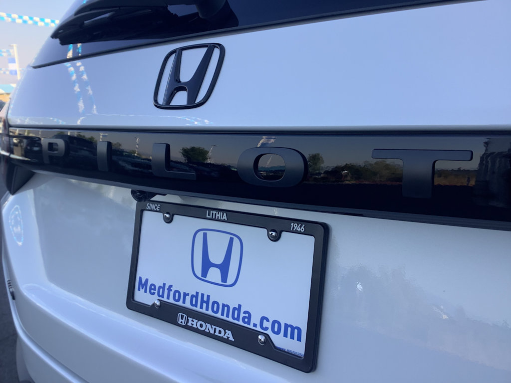 Thumbnail: 2026 Honda Pilot - 7