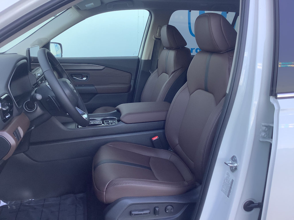 Thumbnail: 2026 Honda Pilot - 11