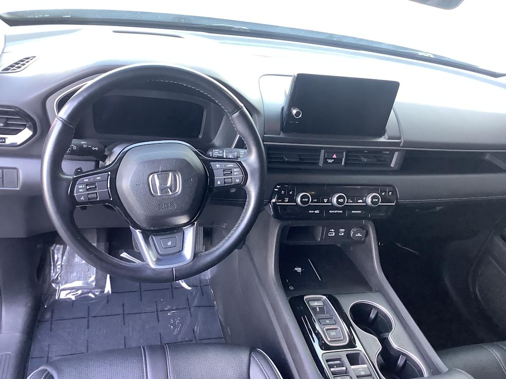 Thumbnail: 2023 Honda Pilot - 2