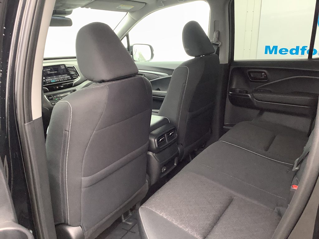 2025 Honda Ridgeline Sport 13