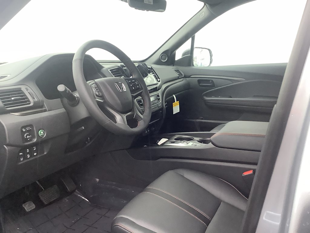 Thumbnail: 2026 Honda Ridgeline - 2