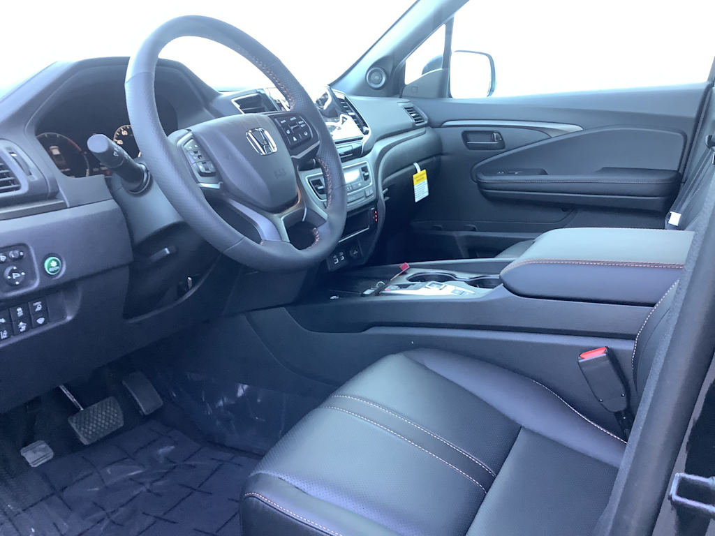 Thumbnail: 2026 Honda Ridgeline - 2