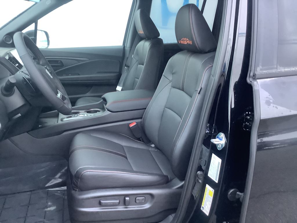 Thumbnail: 2026 Honda Ridgeline - 10