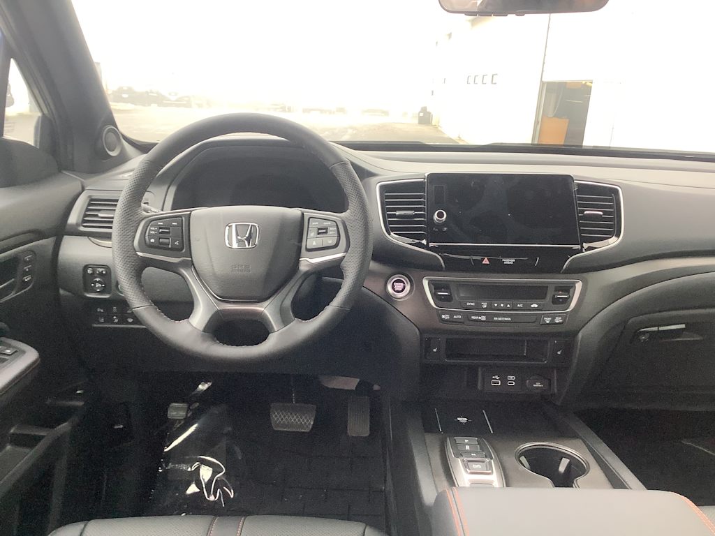 Thumbnail: 2026 Honda Ridgeline - 10