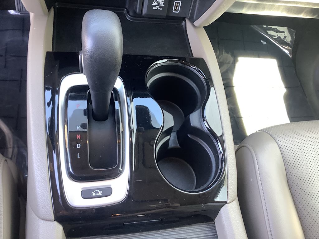 Thumbnail: 2019 Honda Ridgeline - 15
