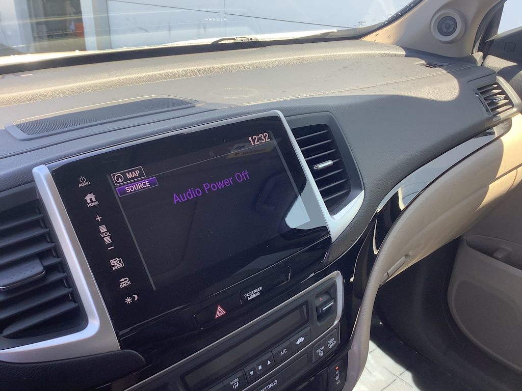 Thumbnail: 2019 Honda Ridgeline - 14