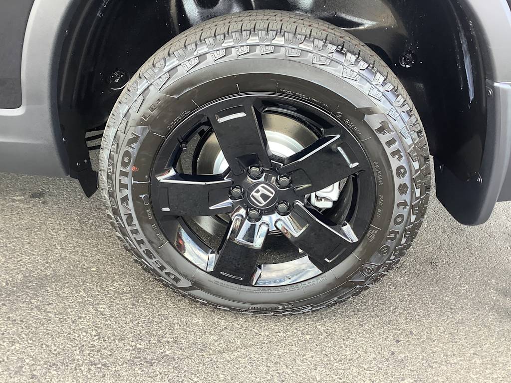 2025 Honda Ridgeline Black Edition 8