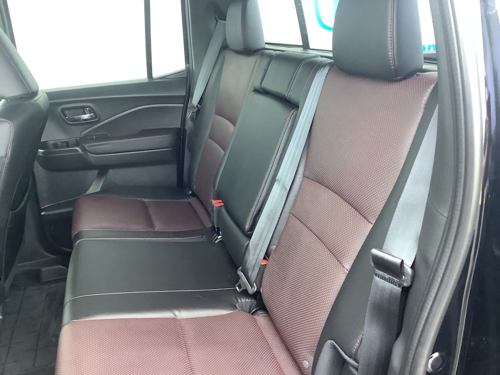 2025 Honda Ridgeline Black Edition 20