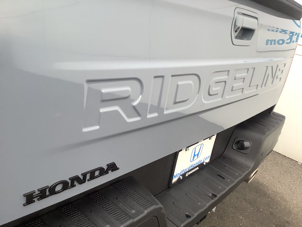 Thumbnail: 2026 Honda Ridgeline - 8