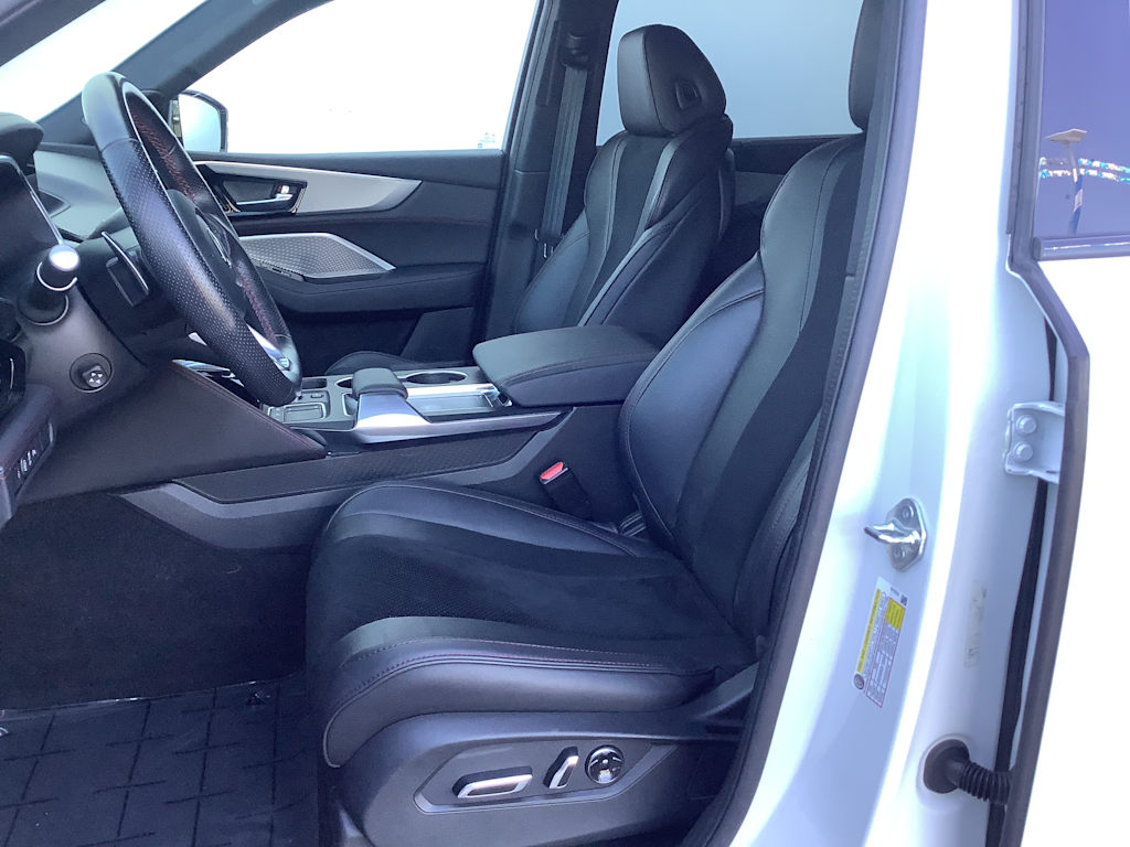 Thumbnail: 2023 Acura MDX - 10