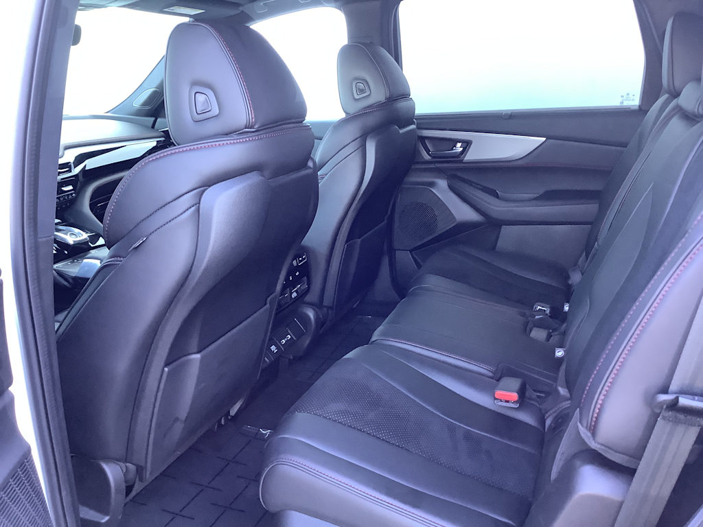 Thumbnail: 2023 Acura MDX - 12
