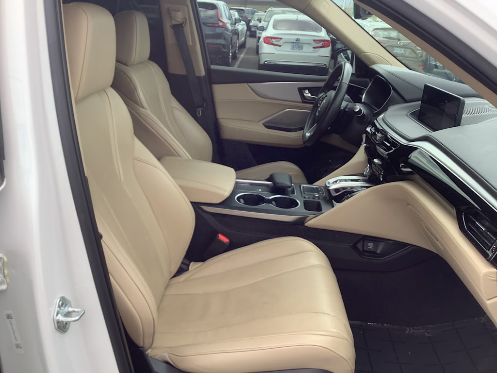 Thumbnail: 2024 Acura MDX - 12