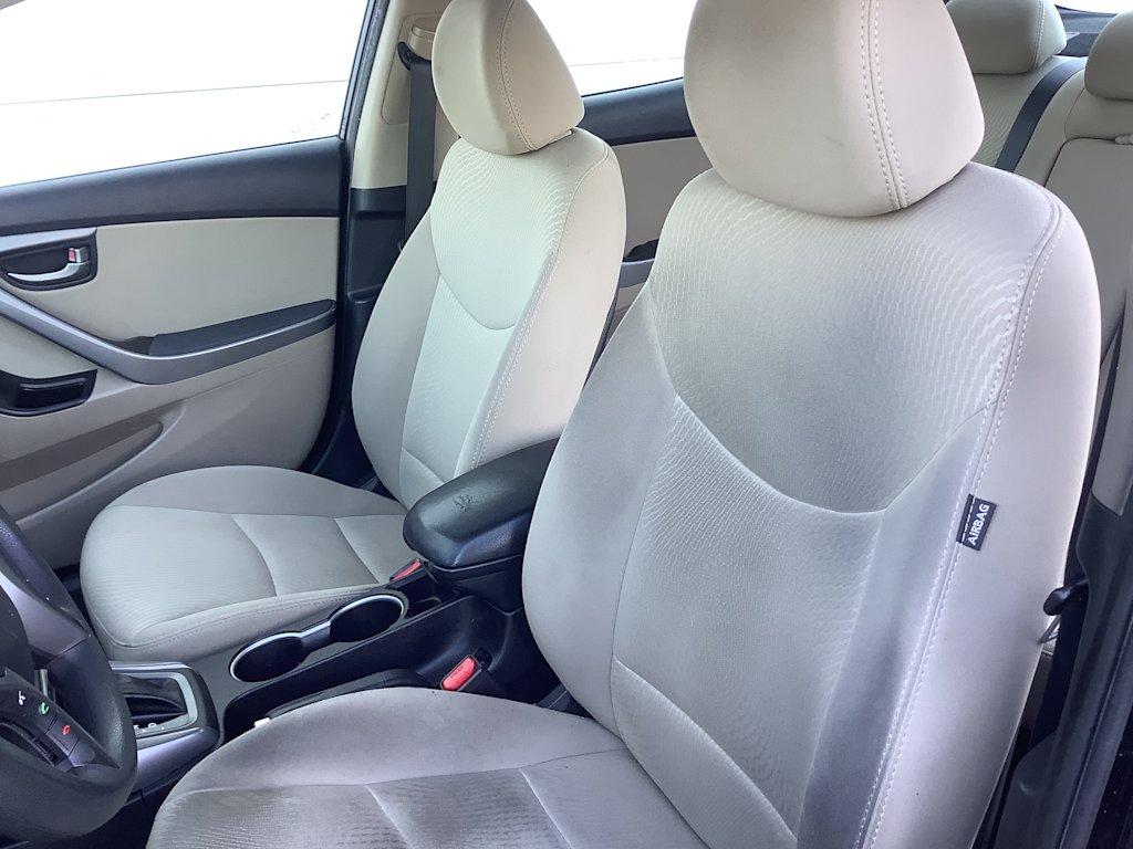 Thumbnail: 2014 Hyundai Elantra - 12