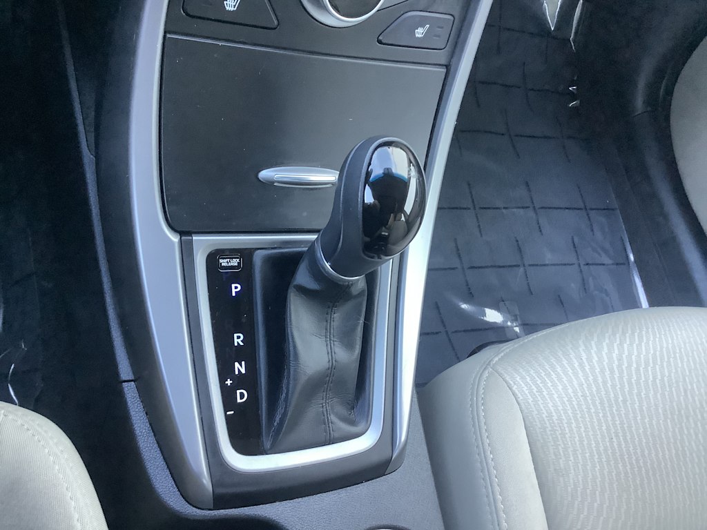 Thumbnail: 2014 Hyundai Elantra - 15