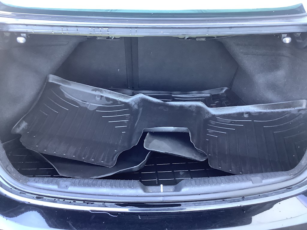 Thumbnail: 2014 Hyundai Elantra - 17