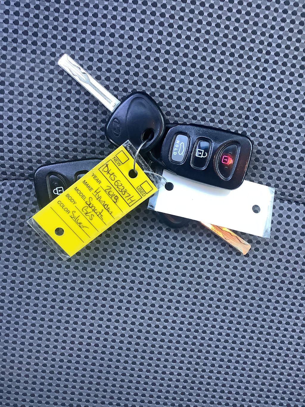 Thumbnail: 2013 Hyundai Sonata - 18