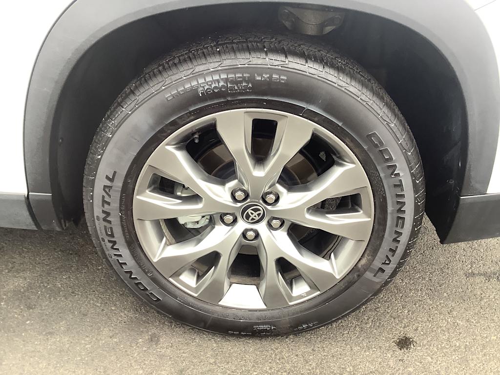 2024 Toyota Grand Highlander Limited 8