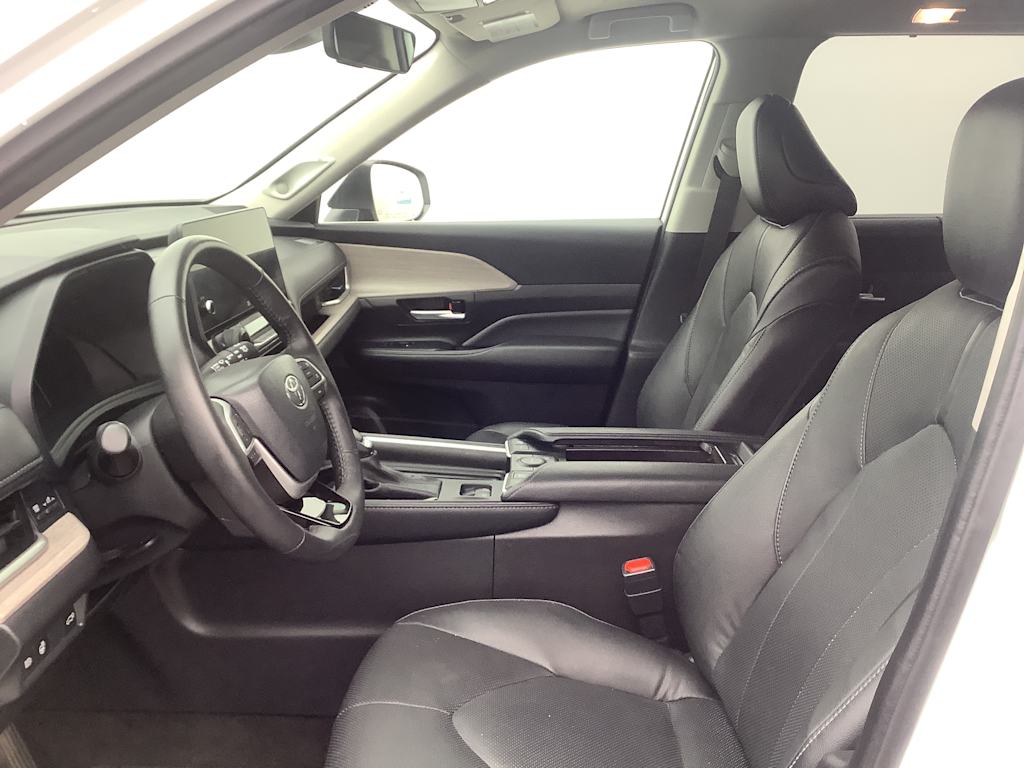 2024 Toyota Grand Highlander Limited 11