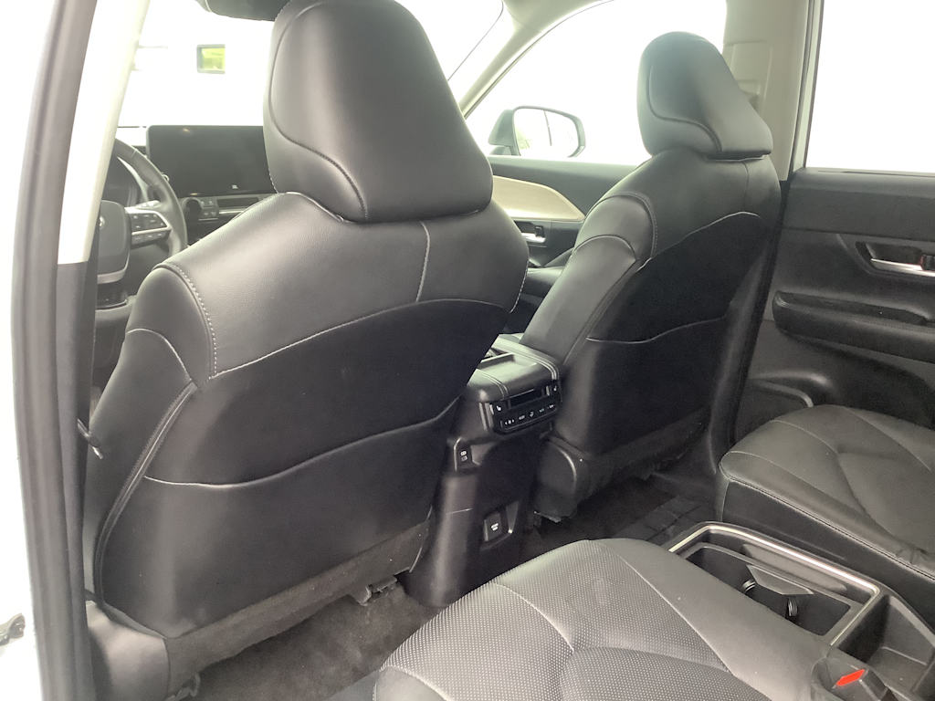 2024 Toyota Grand Highlander Limited 13