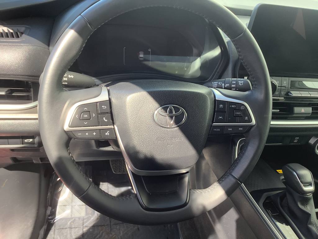 Thumbnail: 2024 Toyota Grand Highlander - 10